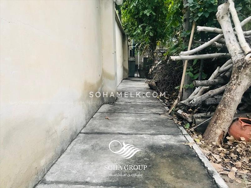 1500 متر باغ ویلای قدیمی بهمراه مدارک کامل