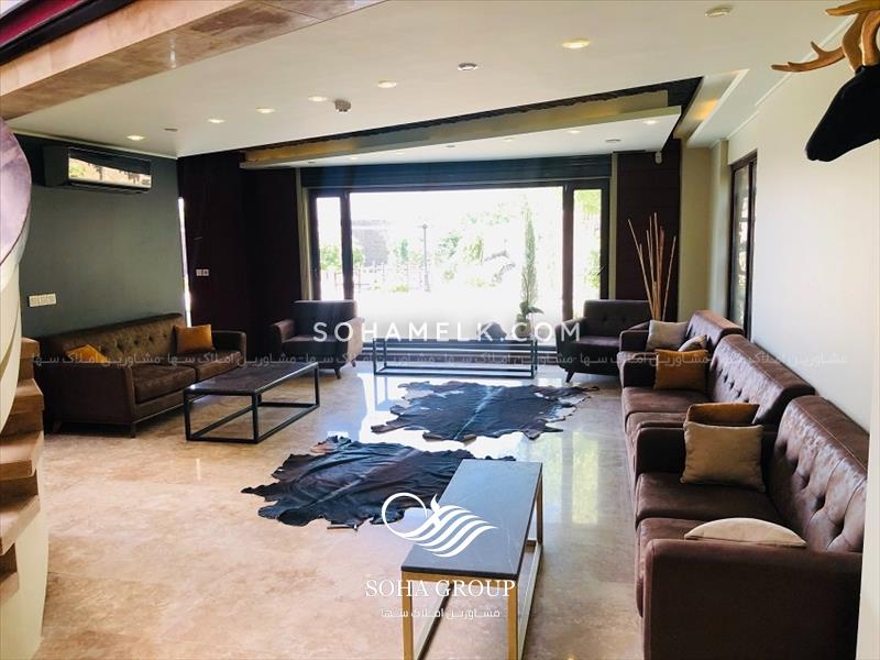 فروش باغ ویلای زیبا در شهرک زعفرانیه کرج 