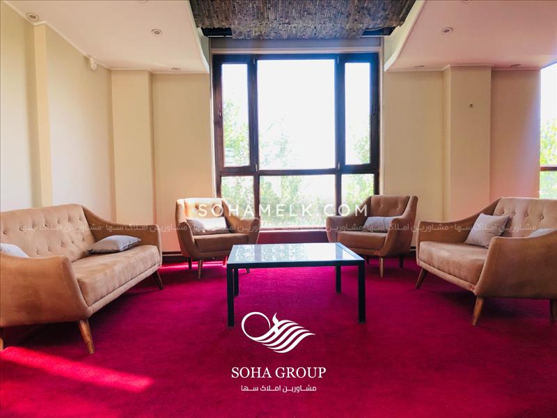 فروش باغ ویلای زیبا در شهرک زعفرانیه کرج 