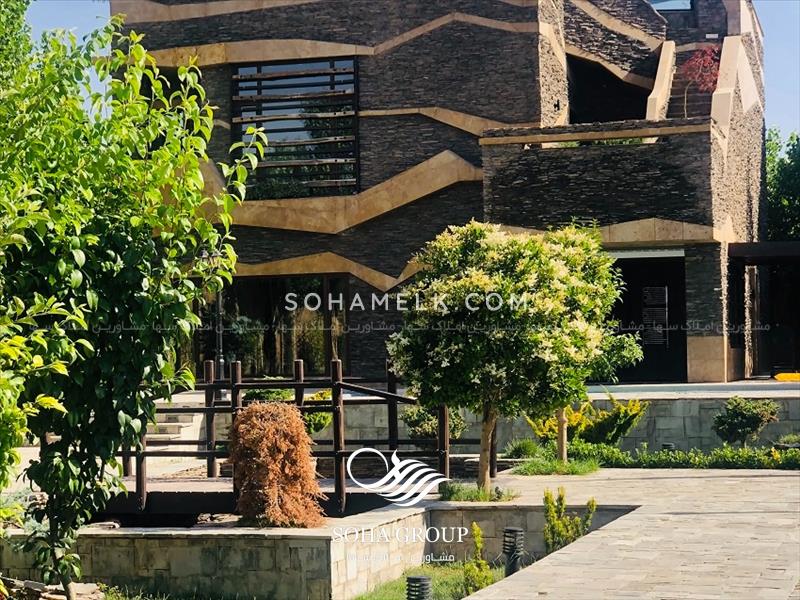 فروش باغ ویلای زیبا در شهرک زعفرانیه کرج 