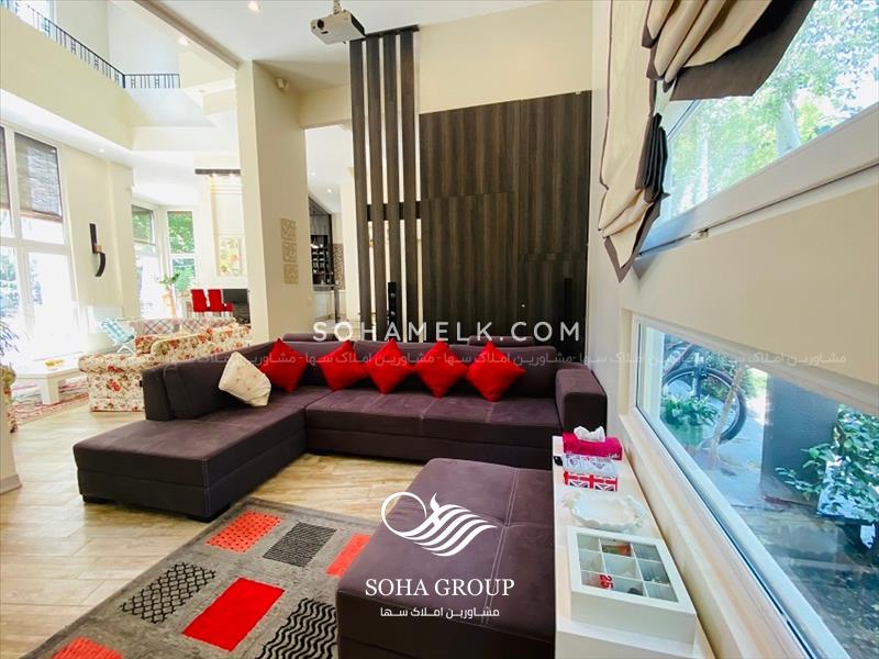 فروش لوکسترین و زیباترین باغ ویلای خوشنام ملارد