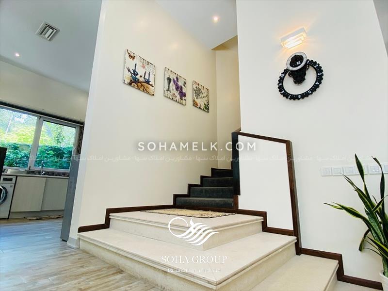 فروش لوکسترین و زیباترین باغ ویلای خوشنام ملارد