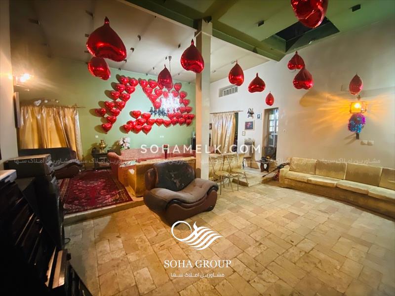 فروش باغ ویلای فاخر با درختان قدیمی در ملارد ویلای جنوبی