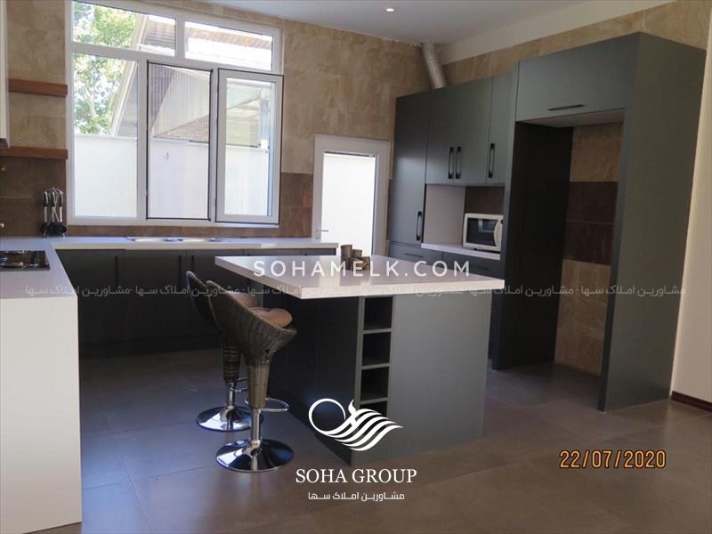 فروش باغ ویلای 750 متری داخل مجموعه باغ ویلای در صفادشت