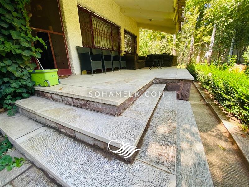 عمارتی زیبا و قدیمی در خوشنام ملارد