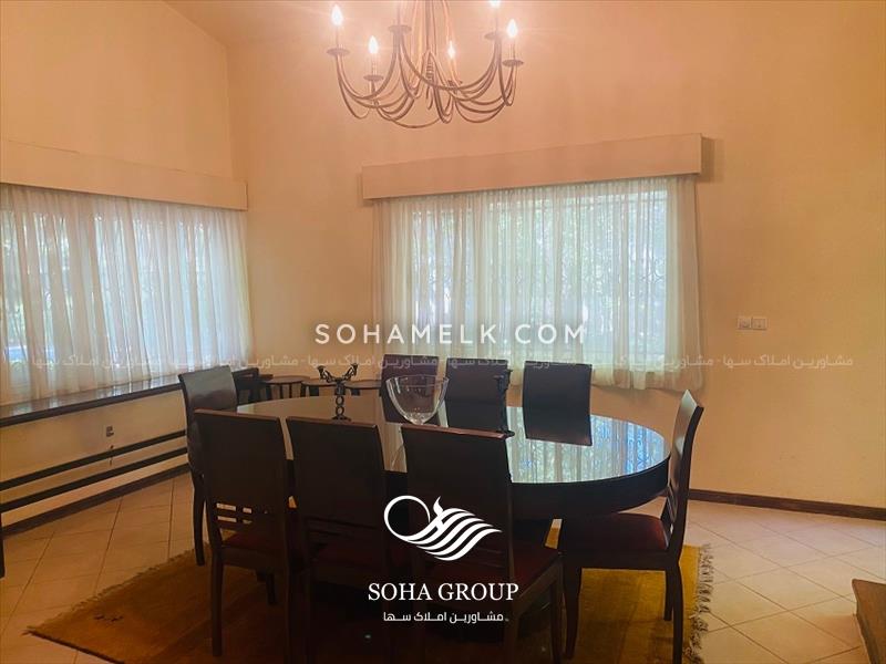 عمارتی زیبا و قدیمی در خوشنام ملارد