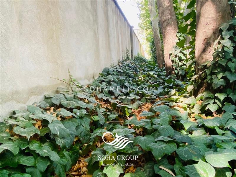 عمارتی زیبا و قدیمی در خوشنام ملارد