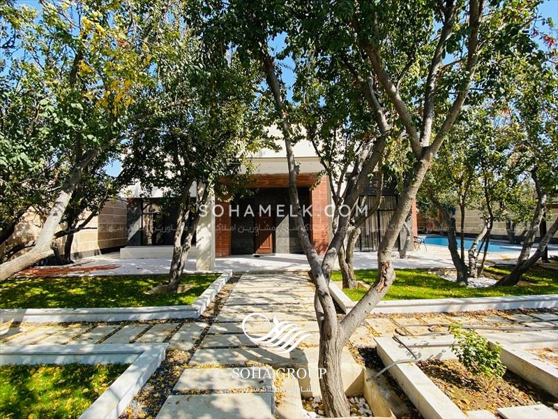 فروش باغ ویلای لوکس و مدرن در دهکده ویلای کردزار شهریار 