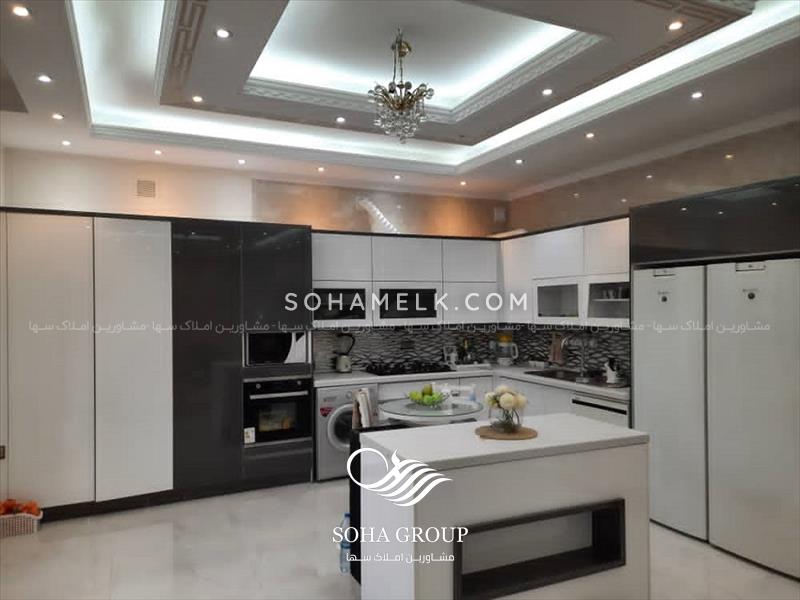 820 متر باغ ویلای لوکس در کردزار شهریار 