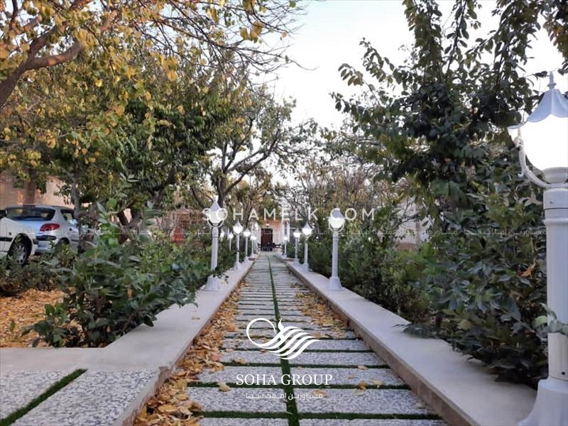820 متر باغ ویلای لوکس در کردزار شهریار 