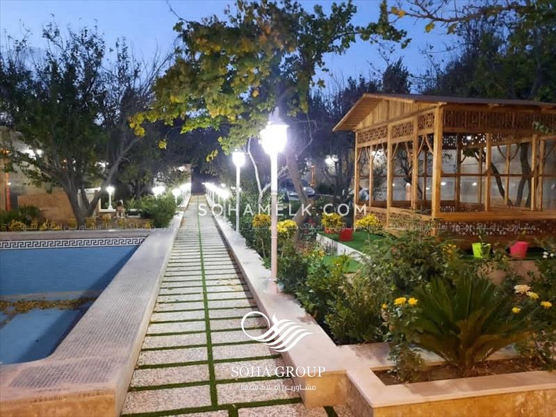 820 متر باغ ویلای لوکس در کردزار شهریار 