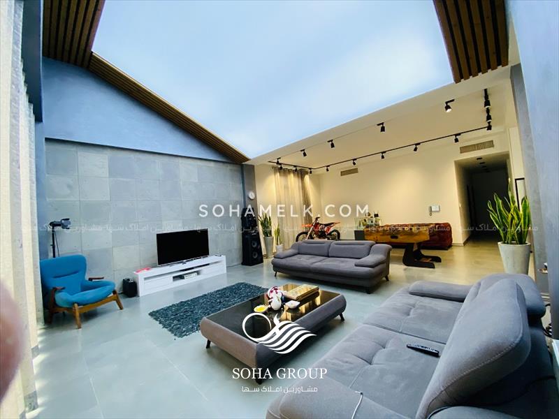 فروش باغ ویلای خاص و مدرن در محمد شهر 