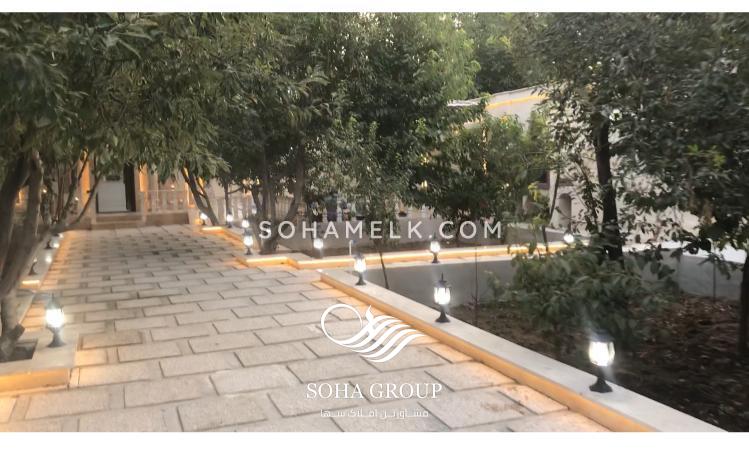 فروش باغ ویلای 700 متری در دهکده ویلایی کردزار شهریار 