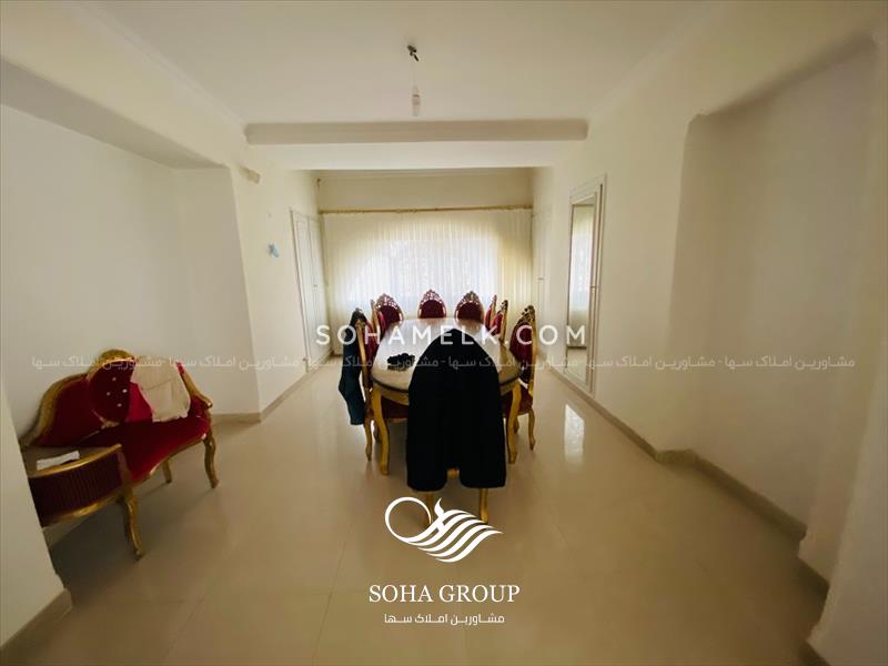 فروش باغ ویلای با اصالت با درختان کهن در محمدشهر کرج 