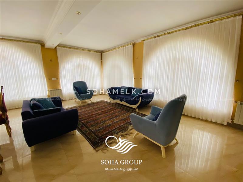 فروش باغ ویلای با اصالت با درختان کهن در محمدشهر کرج 