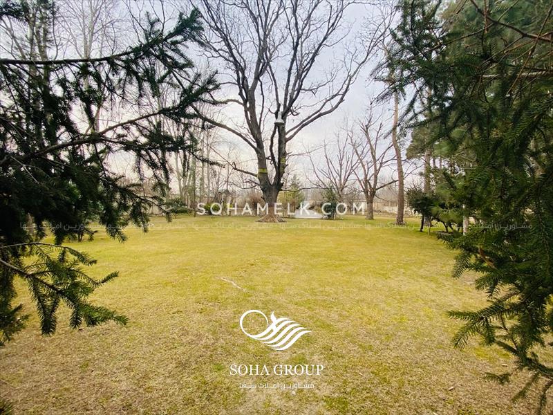 فروش باغ ویلای با اصالت با درختان کهن در محمدشهر کرج 