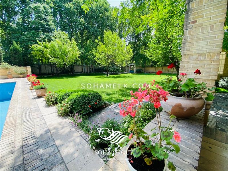 فروش باغ ویلای فوق العاده زیبا در قلب محمدشهر کرج 