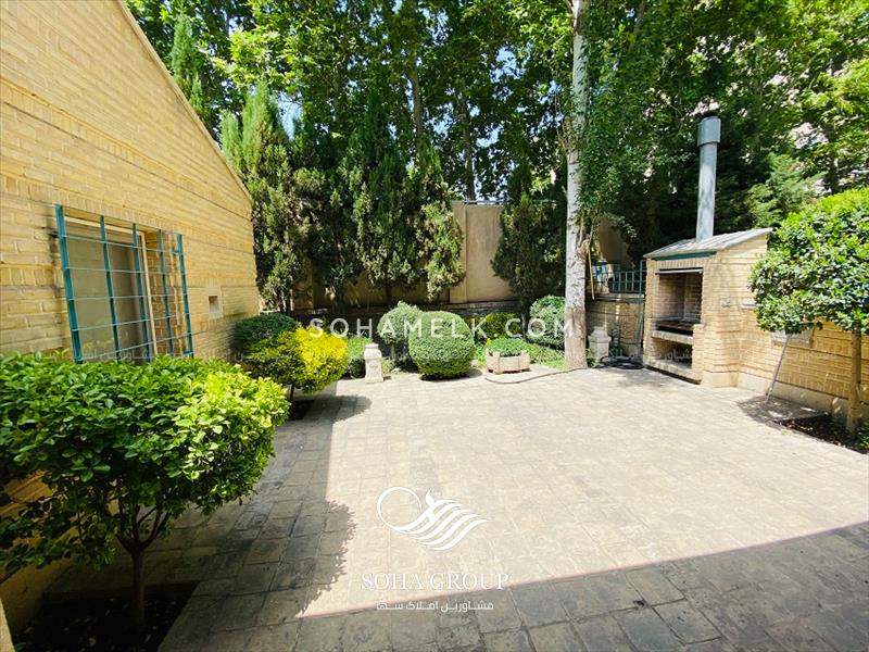 فروش باغ ویلای فوق العاده زیبا در قلب محمدشهر کرج 