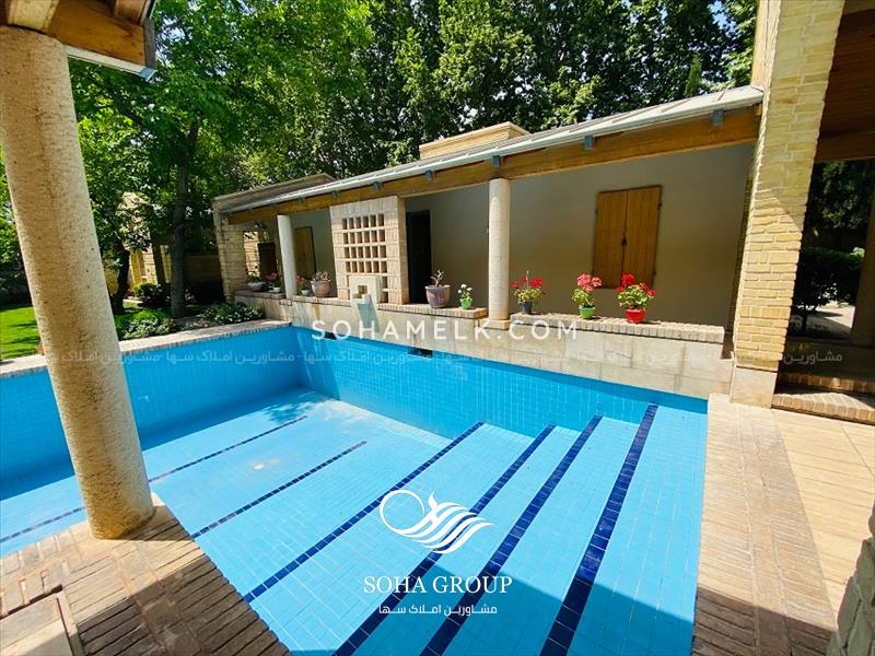 فروش باغ ویلای فوق العاده زیبا در قلب محمدشهر کرج 