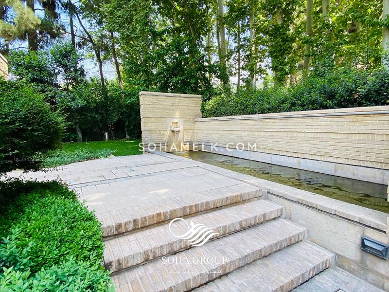 فروش باغ ویلای فوق العاده زیبا در قلب محمدشهر کرج 