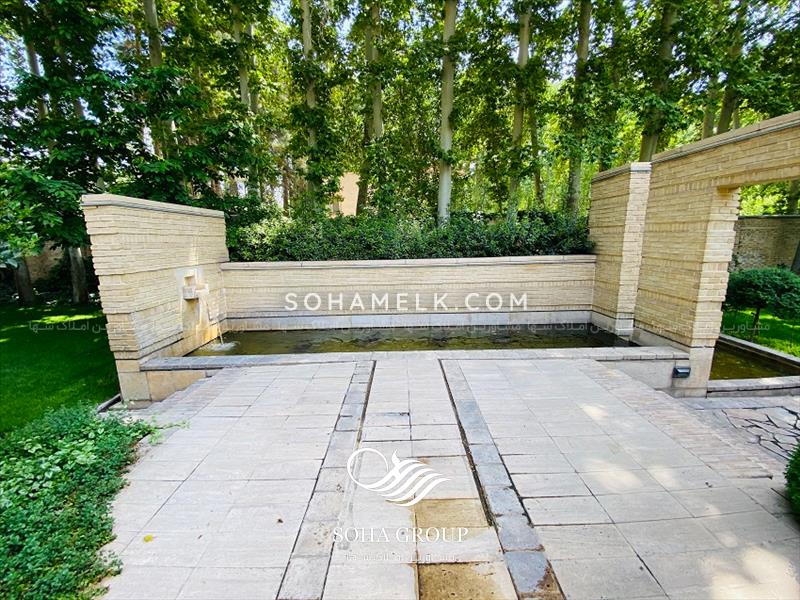 فروش باغ ویلای فوق العاده زیبا در قلب محمدشهر کرج 