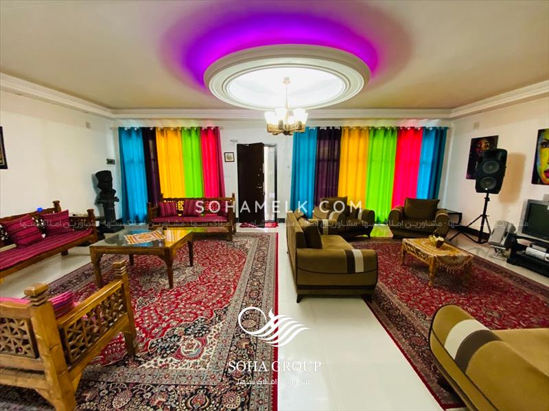 فروش باغ ویلا با موقعیت مکانی فوق العاده در ملارد ویلای جنوبی 