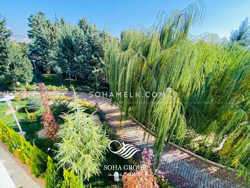 عمارتی استثنایی  و فوق العاده در کوهسار کردان کرج 