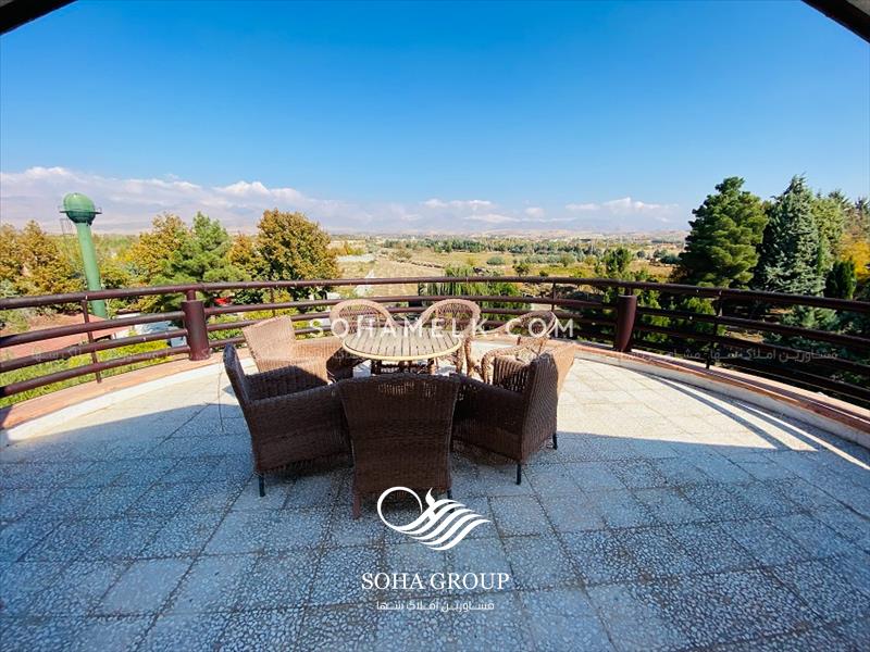 عمارتی استثنایی  و فوق العاده در کوهسار کردان کرج 