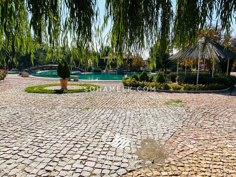 عمارتی استثنایی  و فوق العاده در کوهسار کردان کرج 