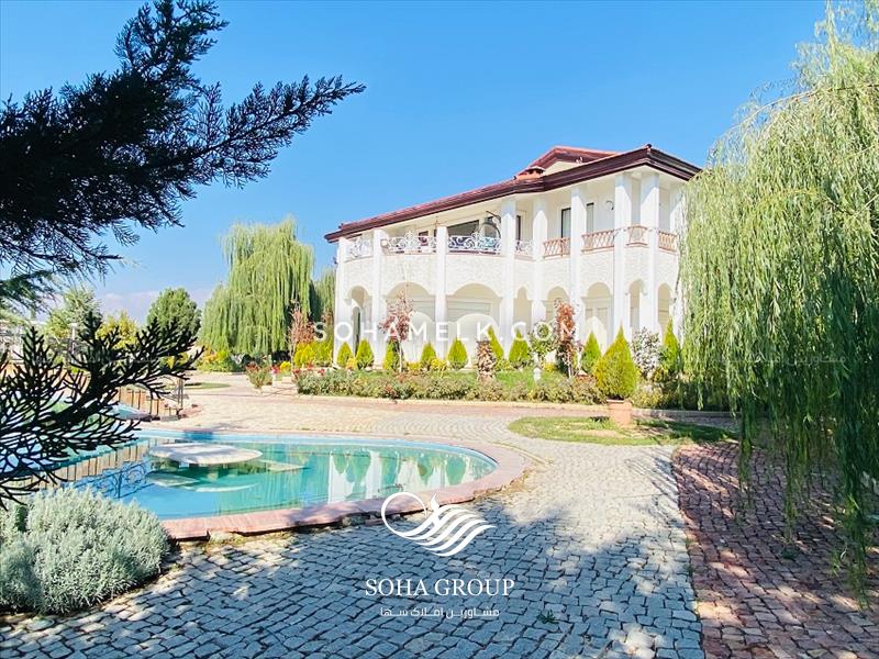 عمارتی استثنایی  و فوق العاده در کوهسار کردان کرج 