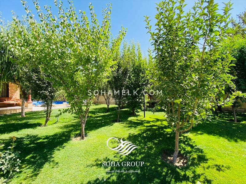فروش باغ ویلای نقلی داخل شهرک ویلای واقع در صفادشت 