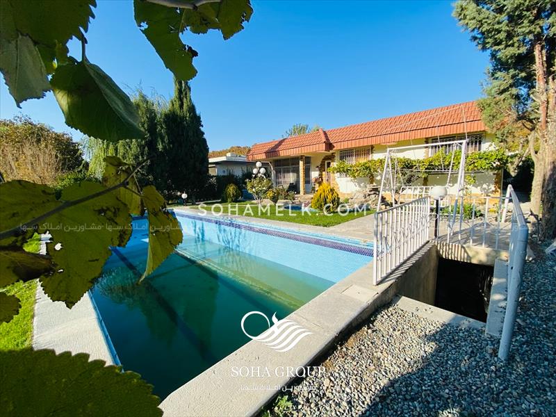 فروش باغ ویلای 918 متر در شهرک دهکده خانه ( فردیس کرج ) 