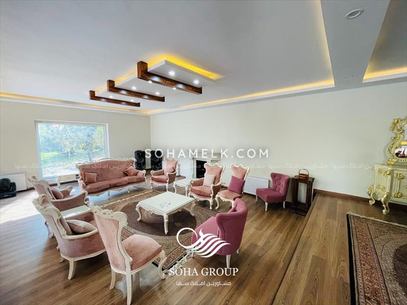 2700 متر باغ ویلا با محوطه بسیار دلنشین در فردوسیه شهریار 