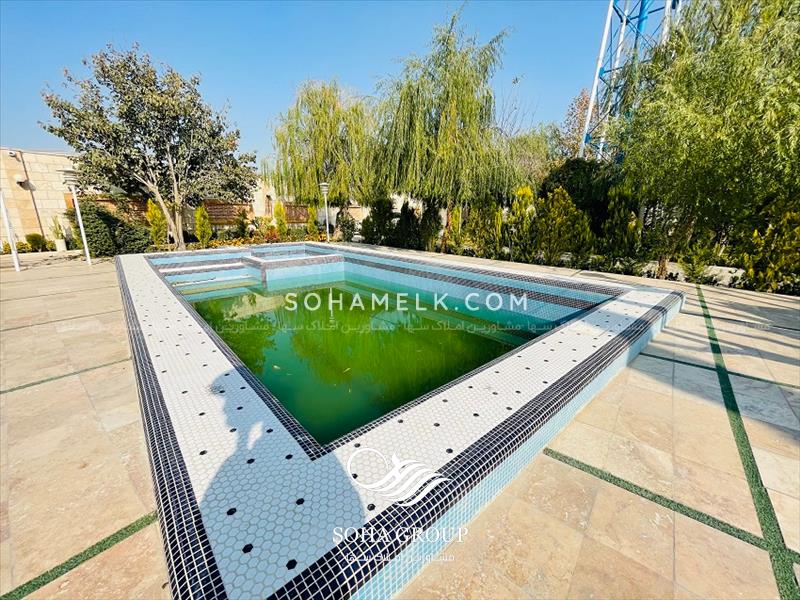 2700 متر باغ ویلا با محوطه بسیار دلنشین در فردوسیه شهریار 