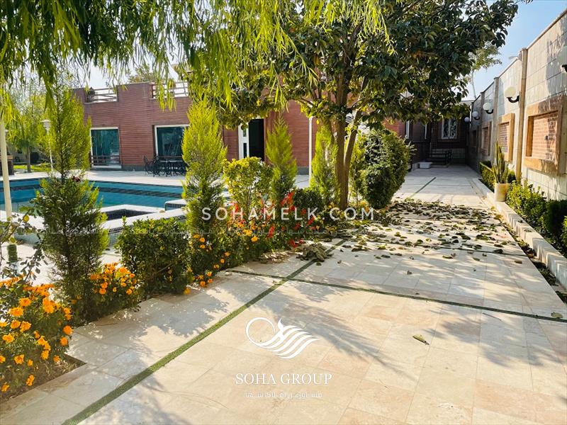 2700 متر باغ ویلا با محوطه بسیار دلنشین در فردوسیه شهریار 