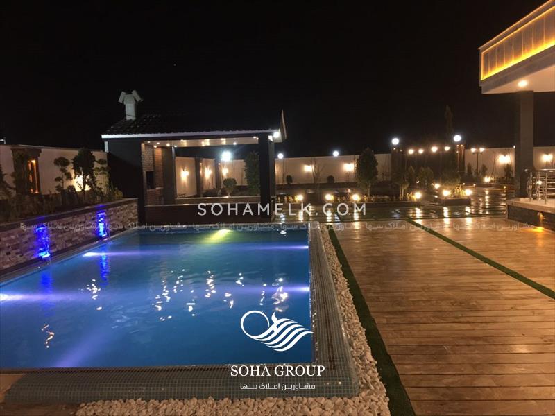 1100 متر باغ ویلا  لوکس و  نوساز در محمدشهر