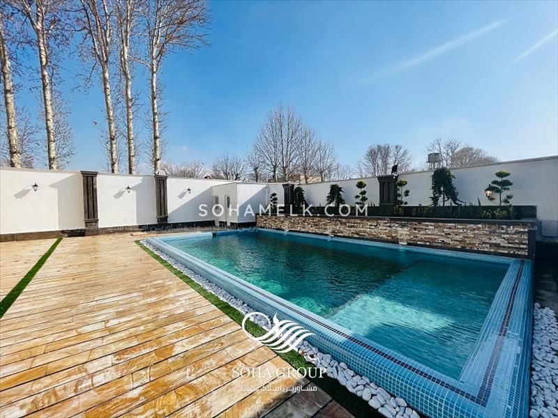 1100 متر باغ ویلا  لوکس و  نوساز در محمدشهر