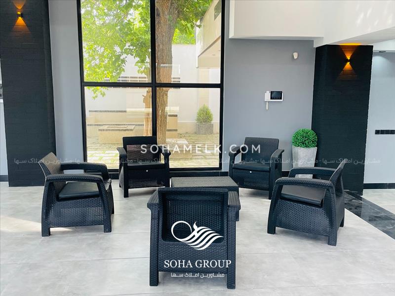 1700 متر باغ ویلای فوق العاده زیبا با طراحی مدرن در لم آباد ملارد