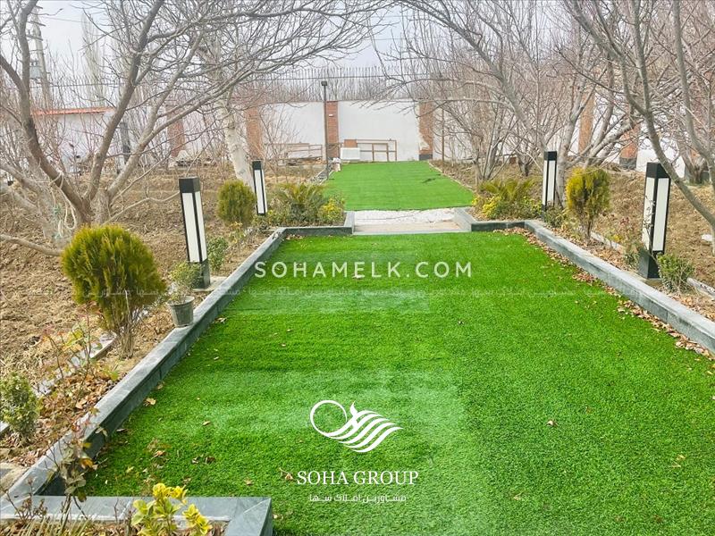 2200 متر باغ ویلا ی لوکس در  دهکده ویلای کردزار شهریار 