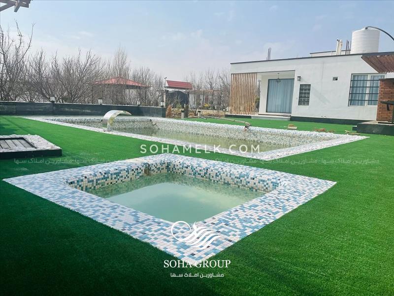 2200 متر باغ ویلا ی لوکس در  دهکده ویلای کردزار شهریار 