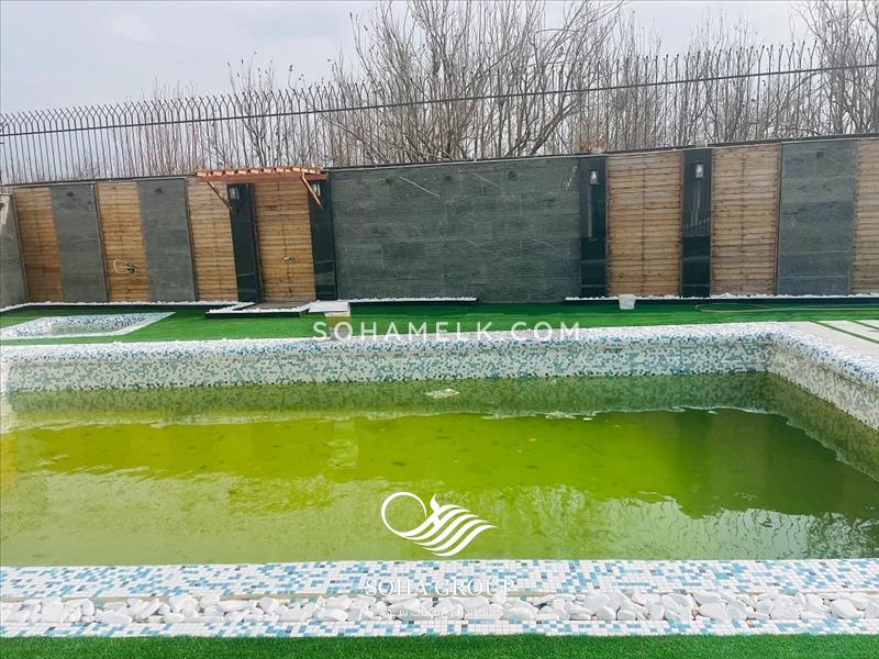 2200 متر باغ ویلا ی لوکس در  دهکده ویلای کردزار شهریار 