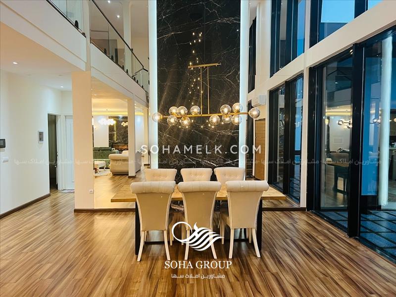 1500متر باغ ویلا فوق العاده مدرن درمنطقه  باغدشت شهریار