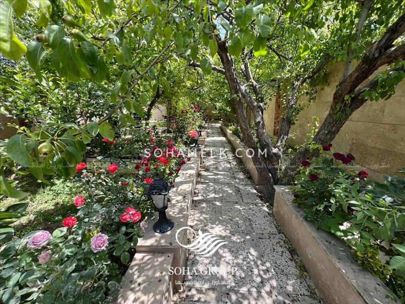 580متر باغ ویلا در دهکده ویلایی کردزار