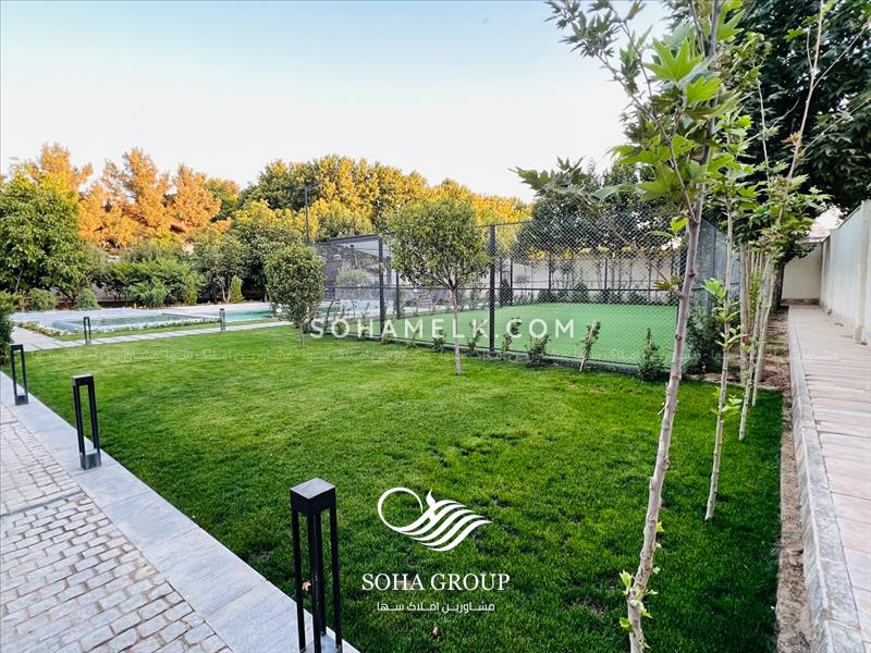 4800متر باغ ویلا لوکس و فوق لاکچری در محمدشهرکرج