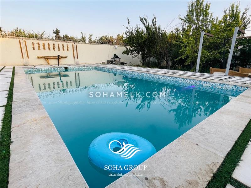 1000متر باغ ویلا کلاسیک و شیک در دهکده ویلایی کردزار