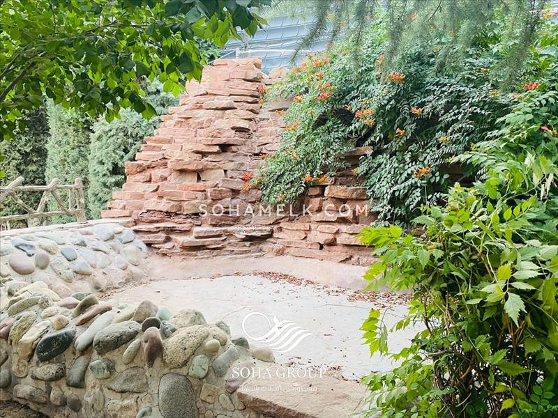 رهن و اجاره سالانه  4600 متر باغ ویلا فوق العاده سرسبزو زیبا درمحمدشهر کرج