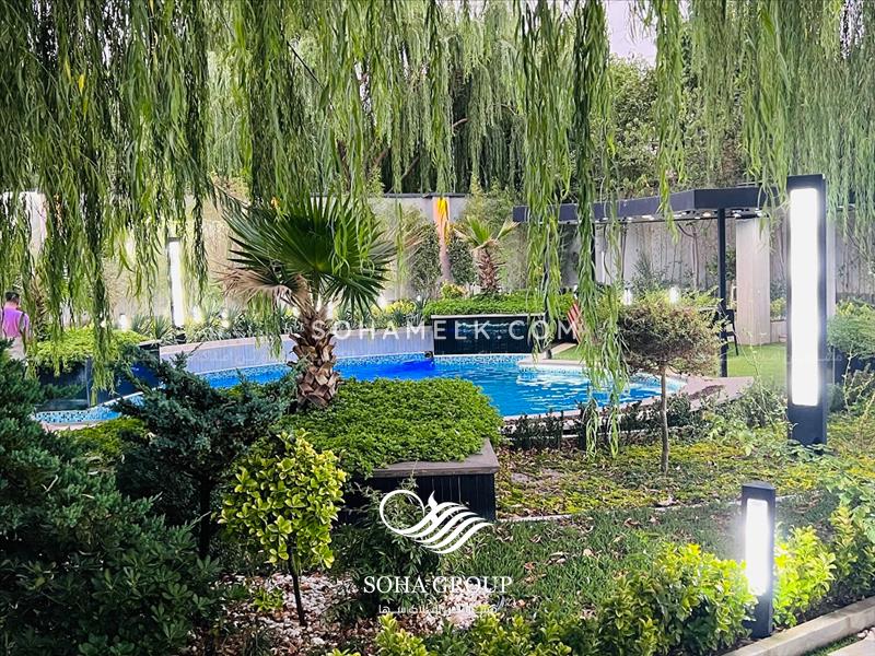 1050مترباغ ویلا لوکس و لاکچری در منطقه صفادشت