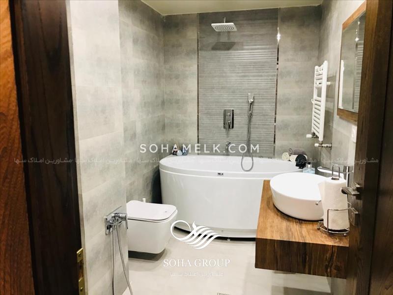 2000متر باغ ویلا لوکس در شهرک افشاریه کرج