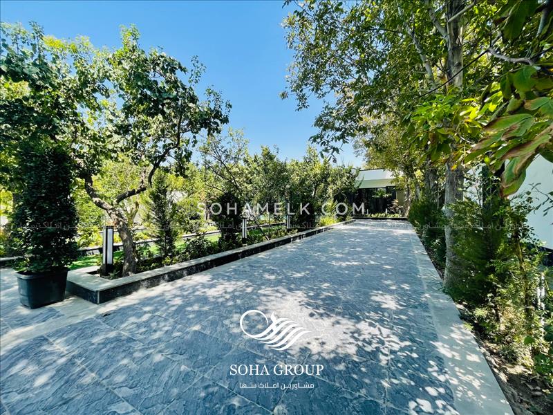 800متر باغ ویلا لوکس ومدرن در لم آباد ملارد