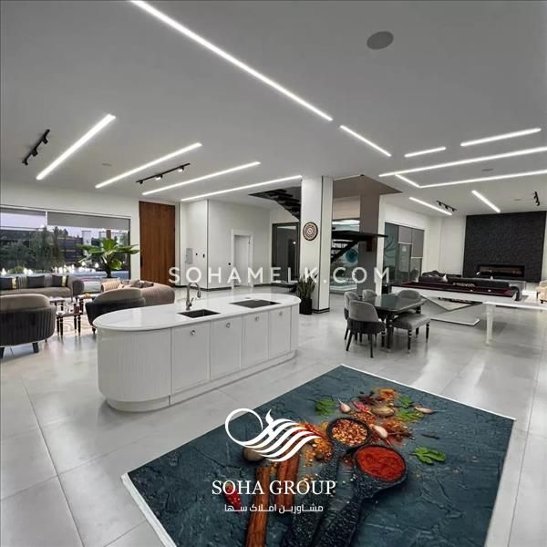 1100متر باغ ویلا فوق العاده لوکس و زیبا در تهراندشت کرج